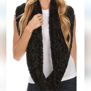 Faux fur Scarf 🧣